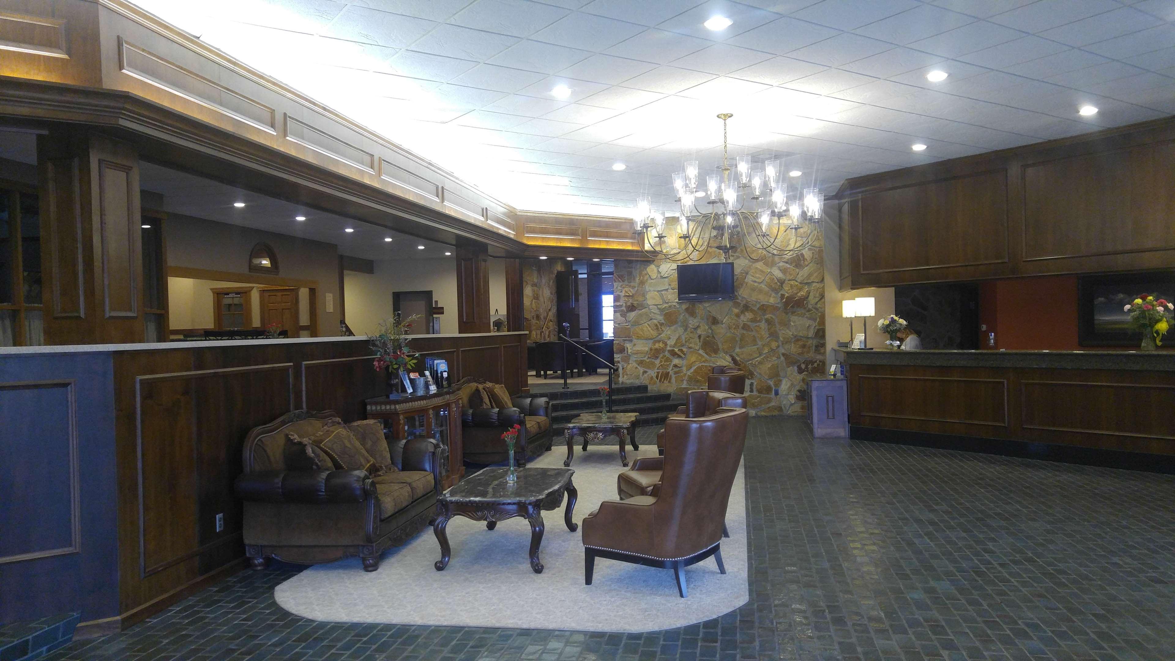 Best Western Plus Wooster Hotel & Conference Center Exterior photo