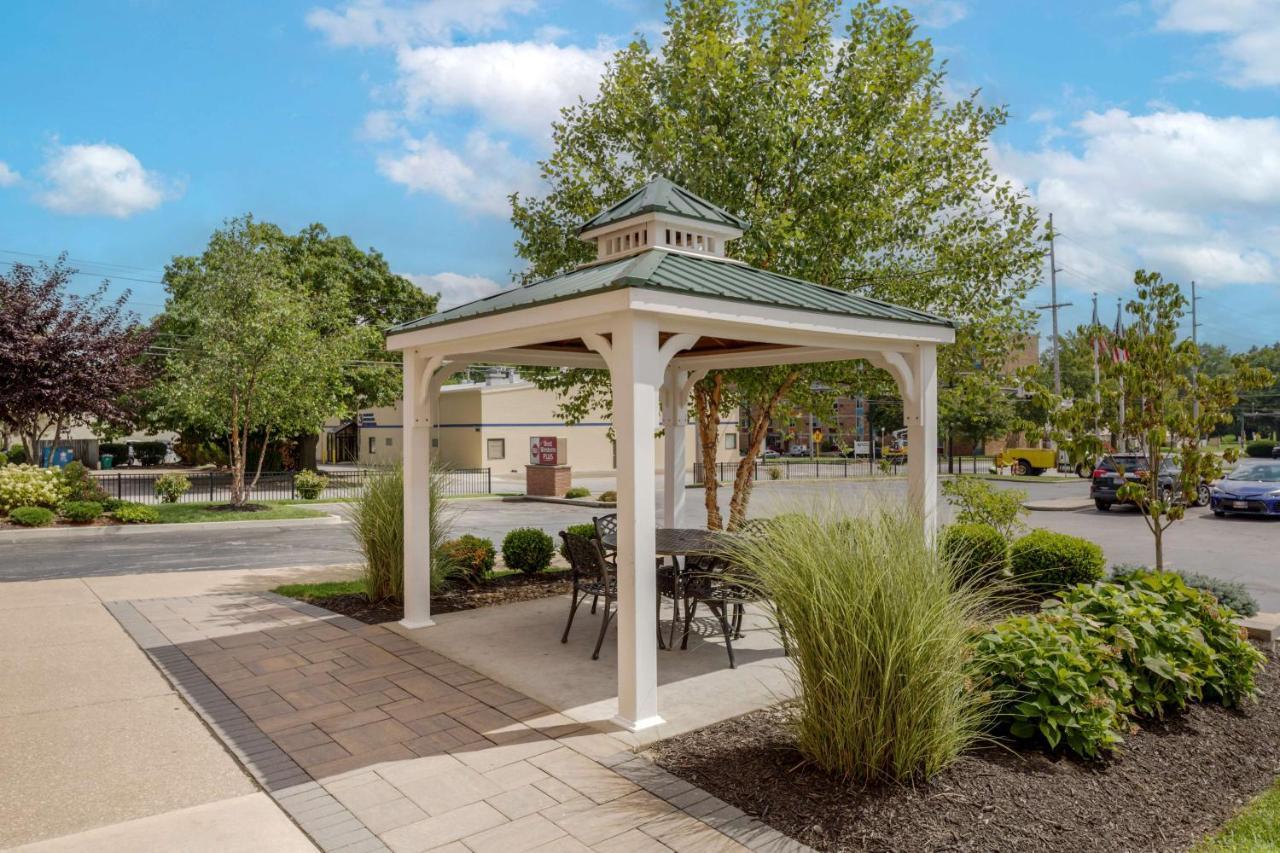 Best Western Plus Wooster Hotel & Conference Center Exterior photo